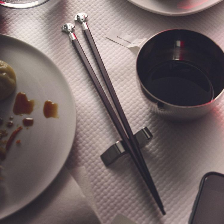 Alessi Chopstickset met houder Anna Stick (Ebony) - Panache (Koksijde)