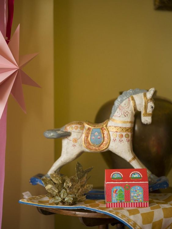 Archivist Gallery Matches Christmas House lucifers () - Panache (Koksijde)
