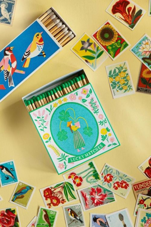 Archivist Gallery Matches Lucky lucifers vierkant () - Panache (Koksijde)