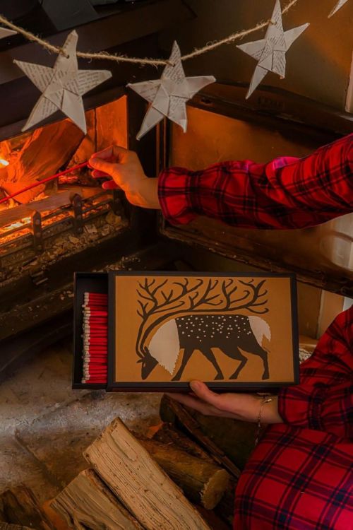 Archivist Gallery Matches Reindeer giant lucifers () - Panache (Koksijde)
