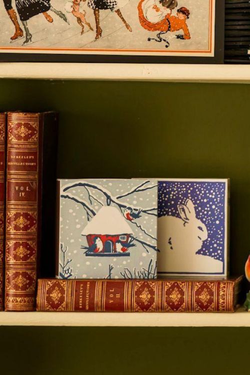 Archivist Gallery Matches Winter Bird lucifers vierkant () - Panache (Koksijde)