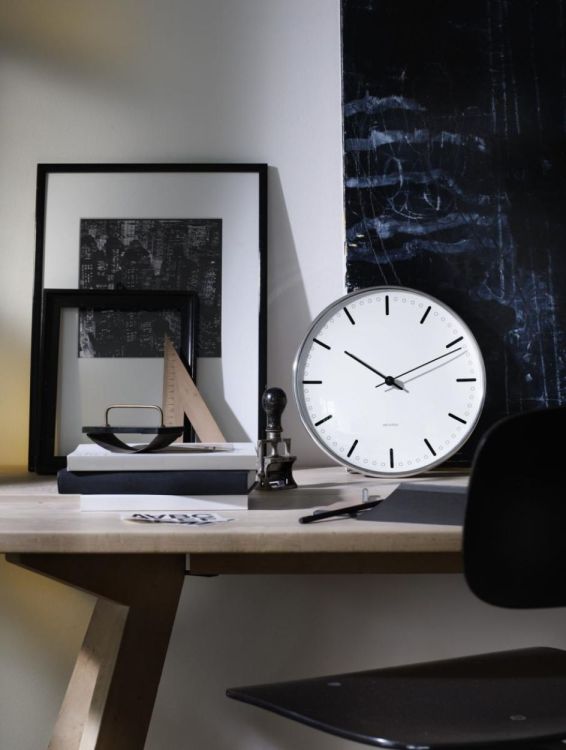 Arne Jacobsen Clocks City Hall Wall Clock ø16.5cm (White/Black) - Panache (Koksijde)