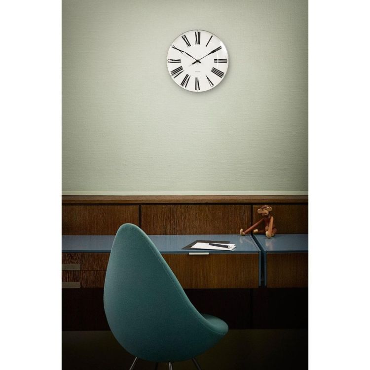 Arne Jacobsen Clocks Roman Wall Clock ø16cm (White/Black) - Panache (Koksijde)