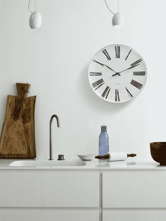 Arne Jacobsen Clocks Roman Wall Clock ø48cm (White/Black) - Panache (Koksijde)