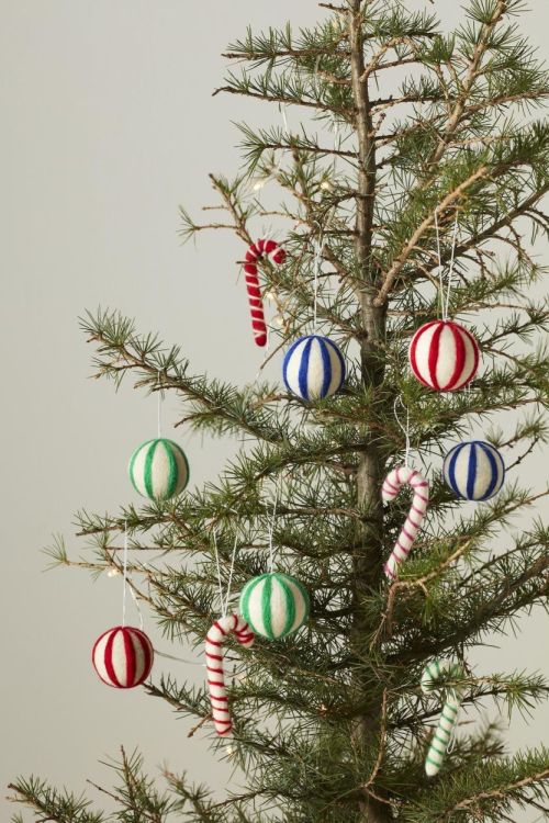 Aveva Hanging ornament Polka Ball (Green/White) - Panache (Koksijde)