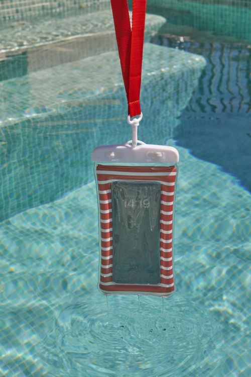 Balvi Housse étanche pour smartphone (Rood) - Panache (Koksijde)