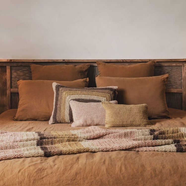 Bed and Philosophy Coussin Caliente Old Pink 25x40cm + garniture (Old Pink) - Panache (Koksijde)