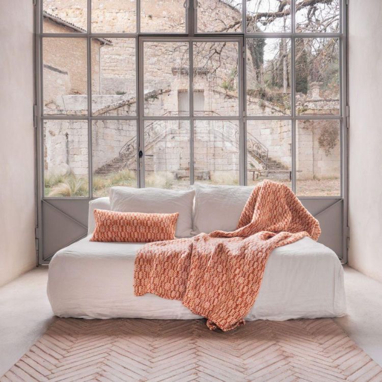 Bed and Philosophy Kussen Cesario Carmin 30x60cm + vulling (Carmin) - Panache (Koksijde)