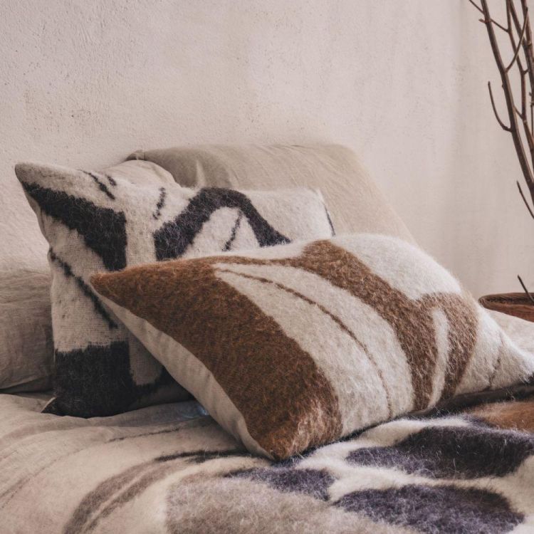 Bed and Philosophy Kussen Mimo Camel 40x60cm + vulling (Camel) - Panache (Koksijde)