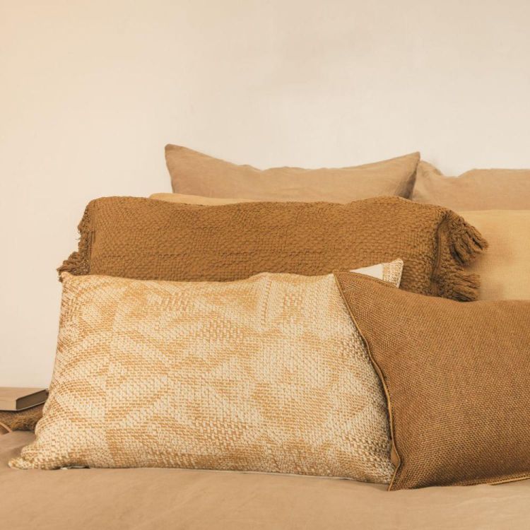 Bed and Philosophy Coussin Vesuve 40x60cm + garniture (Narcis) - Panache (Koksijde)