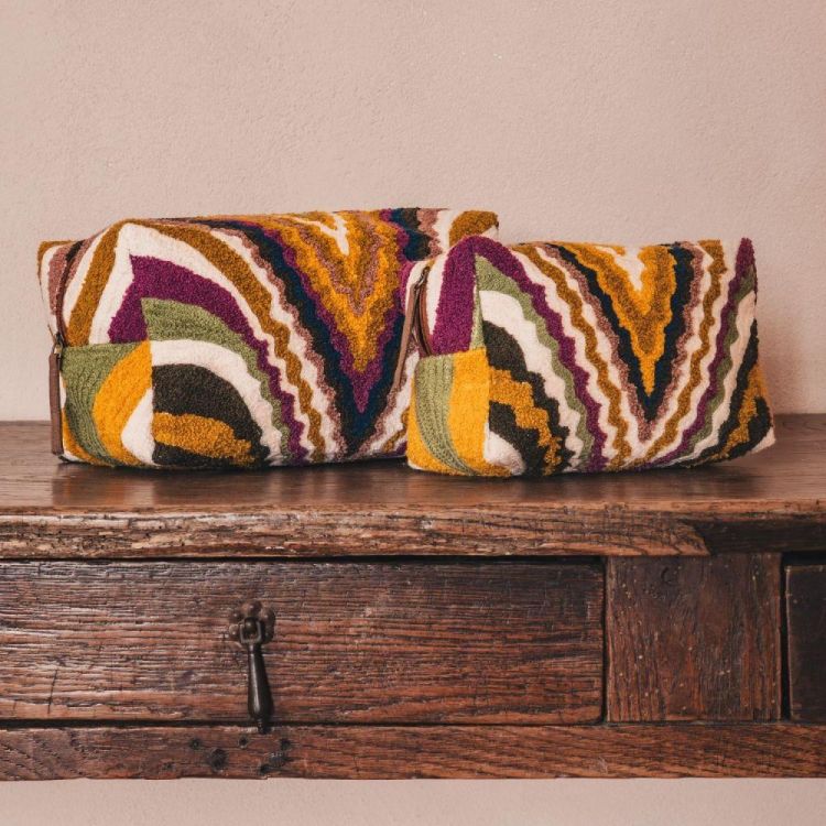 Bed and Philosophy Toilettas Clark Colombo M (Colombo) - Panache (Koksijde)