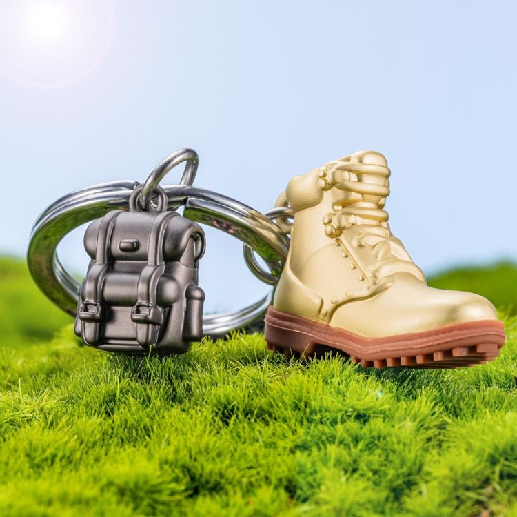 Chocli Keychain Hiking boots with Backpack (Multi) - Panache (Koksijde)
