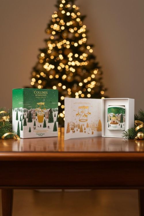Collines de Provence Coffret Cadeau Carrousel + Bougie 360 g – Forêt de Sapin (Groen) - Panache (Koksijde)