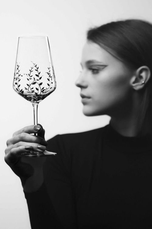 EVPAS glass Tender Rode wijnglazen 350ml (Zwart) - Panache (Koksijde)