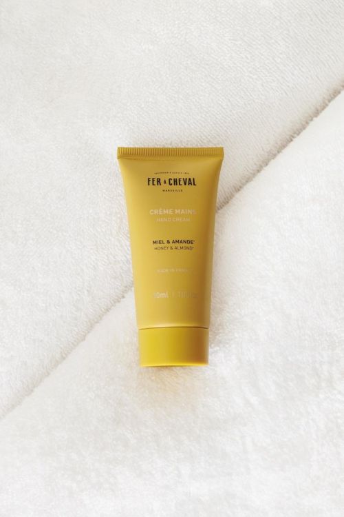 Fer à Cheval Creme mains 30ml - Miel & Amande () - Panache (Koksijde)