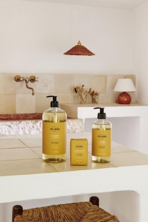 Fer à Cheval Savon Liquide de Marseille 1l - Miel & Amande () - Panache (Koksijde)