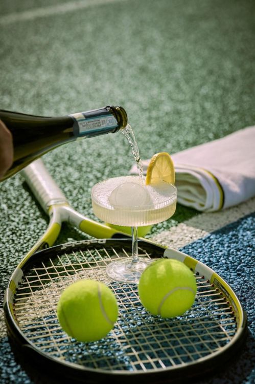 Gentlemen's Hardware Moule à glaçons balles de tennis (Black) - Panache (Koksijde)