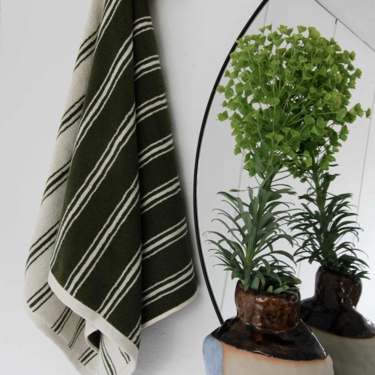 Homehagen Serviette de plage Retro Stripe 100x150cm (Alpine Moss) - Panache (Koksijde)