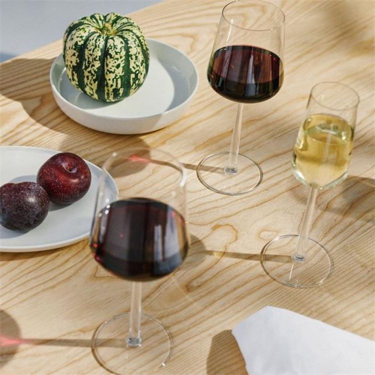 iittala Set de 4 verres à vin rouge - Essence (Clear) - Panache (Koksijde)