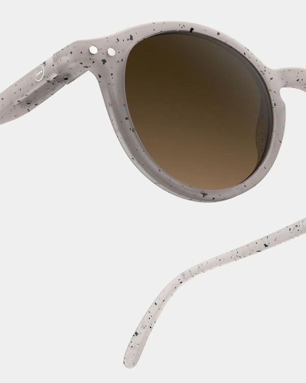 IZIPIZI Lunettes de soleil junior #D +0.00 5-10ans (Ceramic Beige) - Panache (Koksijde)