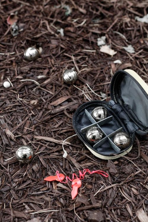 Kikkerland Mini Set de Pétanque – Boules Compactes (Multi) - Panache (Koksijde)