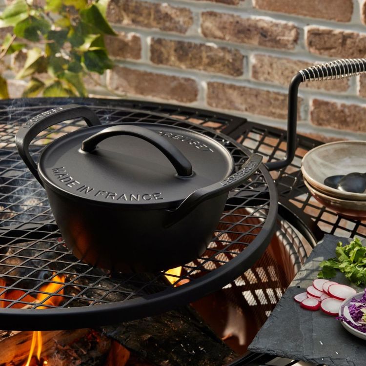 Le Creuset BBQ Outdoor Stoofpan gietijzer 25cm (Zwart) - Panache (Koksijde)