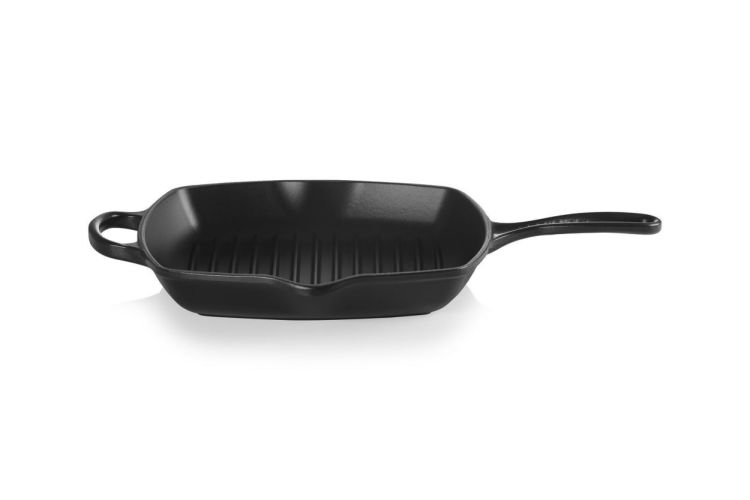 Le Creuset Skillet carré 26cm (Mat zwart) - Panache (Koksijde)