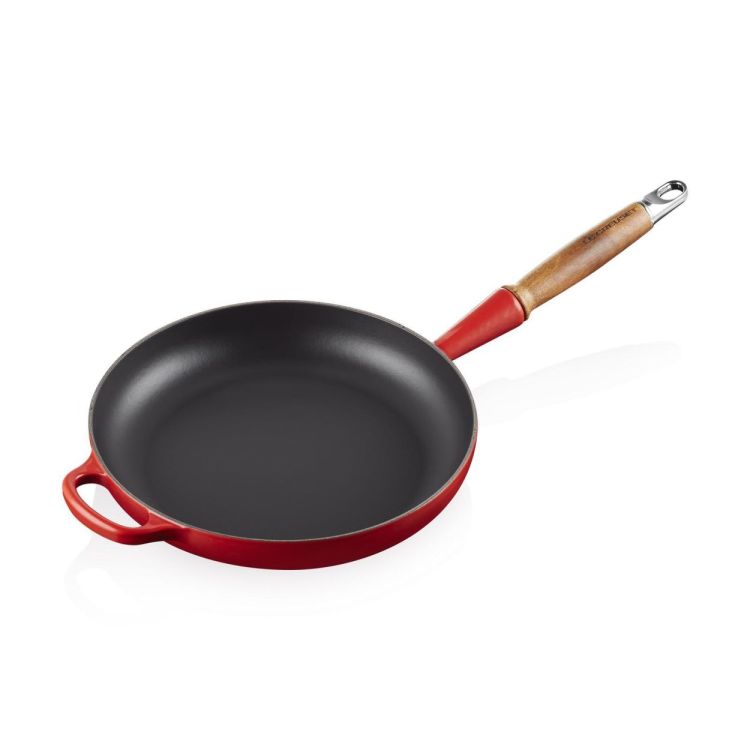 Le Creuset Pan met houten steel 26cm Kersenrood (Kersenrood) - Panache (Koksijde)