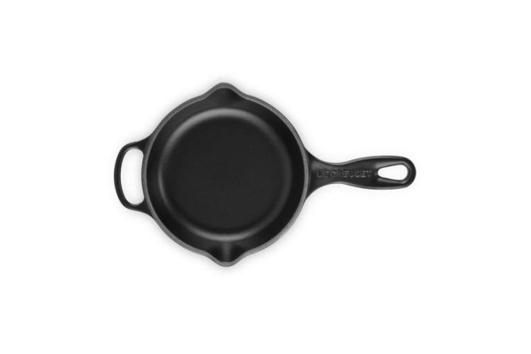 Le Creuset Skillet rond 16cm (Mat zwart) - Panache (Koksijde)