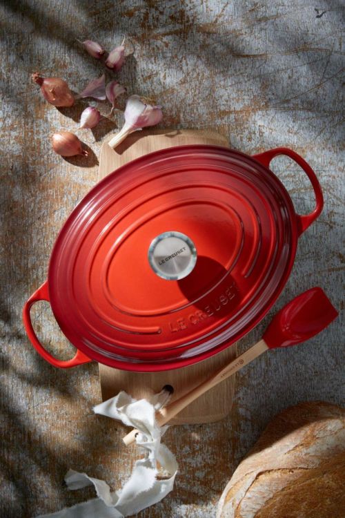 Le Creuset Cocotte ovale (Kersenrood) - Panache (Koksijde)