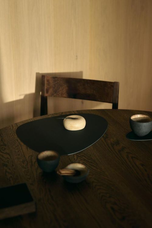 LIND DNA Set de table Nupo Curve L (Black Ink) - Panache (Koksijde)