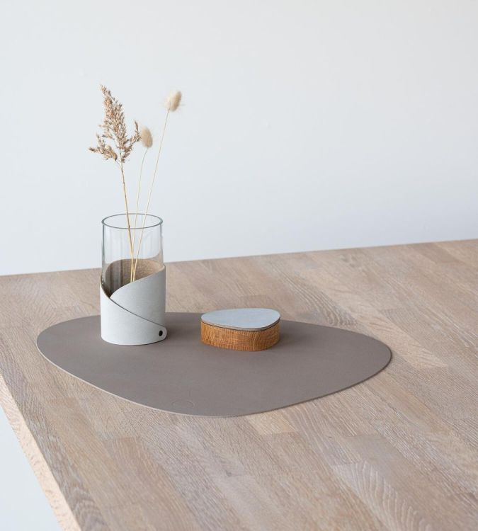 LIND DNA Nupo Placemat Curve L (Clay Brown) - Panache (Koksijde)