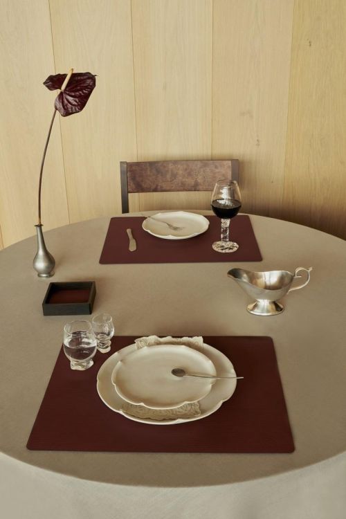 LIND DNA Nupo Placemat Square L (Burgundy) - Panache (Koksijde)