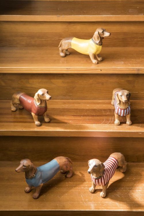 Mahe Homeware Dachshund Britta (Bordeaux) - Panache (Koksijde)