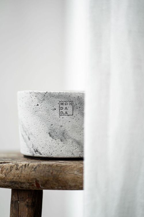 Mon Dada Urban Candle L - Down to earth (Grey) - Panache (Koksijde)