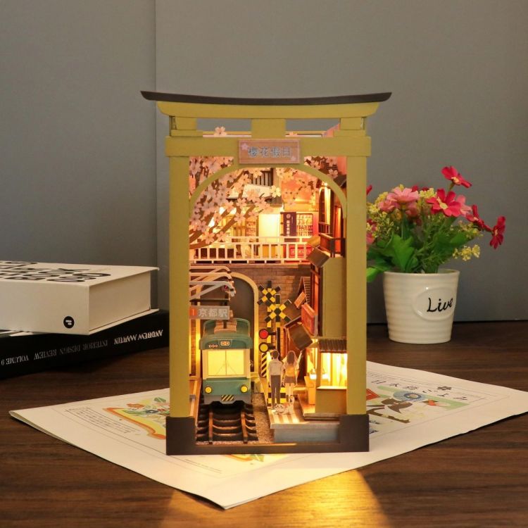 Nooki Book Nook Kit - Sakura Holiday (Multi) - Panache (Koksijde)