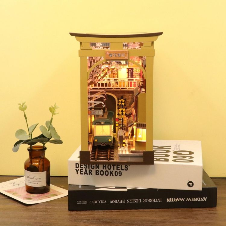 Nooki Book Nook Kit - Sakura Holiday (Multi) - Panache (Koksijde)
