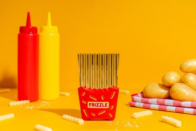 Ototo Design Frizzle - Coupe-légumes ondulé (Rood) - Panache (Koksijde)