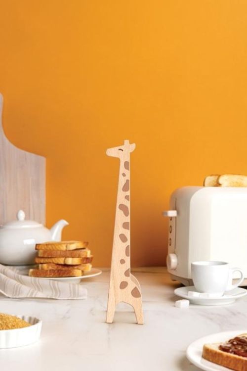 Ototo Design Jerry (Hout) - Panache (Koksijde)