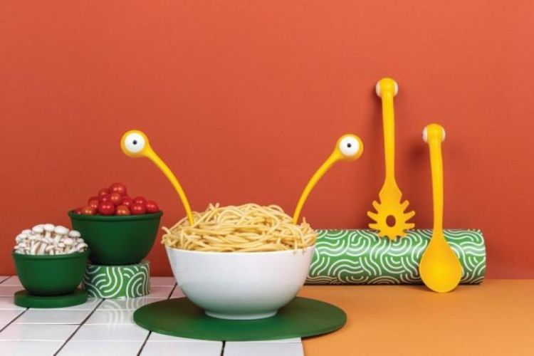 Ototo Design Pasta monster pasta servers (Geel) - Panache (Koksijde)