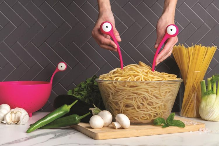 Ototo Design Pasta monster pasta servers (Roze) - Panache (Koksijde)