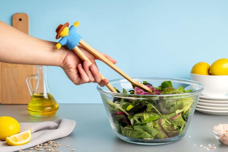 Ototo Design Sal - saladetang (Hout) - Panache (Koksijde)