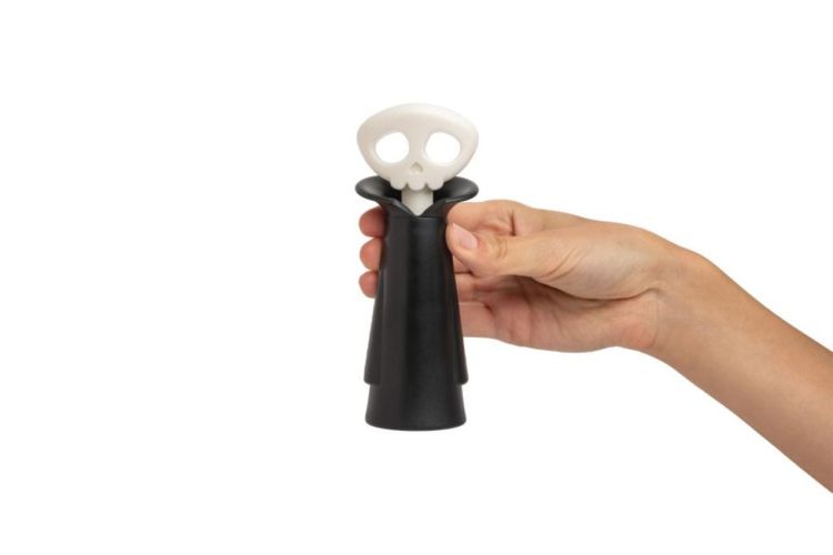 Ototo Design Spookelier - vacuümpomp met wijnstoppers (Zwart) - Panache (Koksijde)