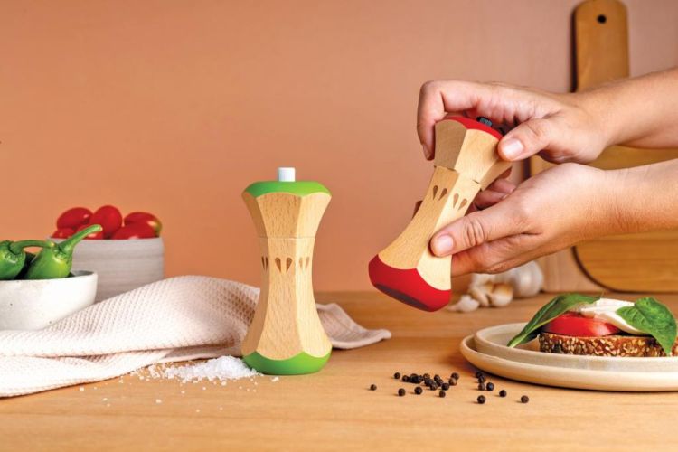Ototo Design Twin Spice - peper- en zoutmolen (Rood / Groen) - Panache (Koksijde)
