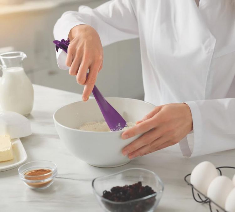 Ototo Design Witchin - Set de spatule et pinceau de pâtisserie (Multi) - Panache (Koksijde)