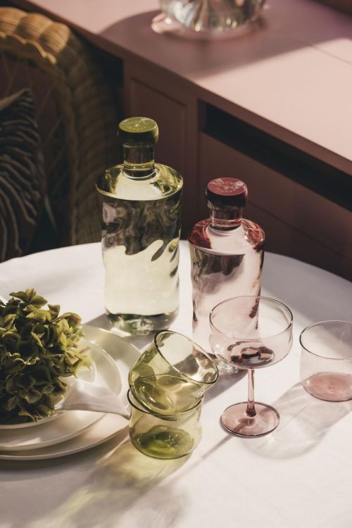 Paveau Glassware Swirl waterfles met draaidop 750ml (Silt) - Panache (Koksijde)