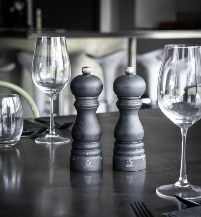 Peugeot Saveurs Zoutmolen Paris u'Select Zirlion 18cm (Graphite) - Panache (Koksijde)