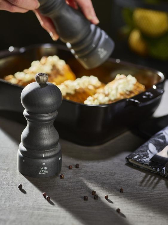 Peugeot Saveurs Zoutmolen Paris u'Select Zirlion 18cm (Graphite) - Panache (Koksijde)