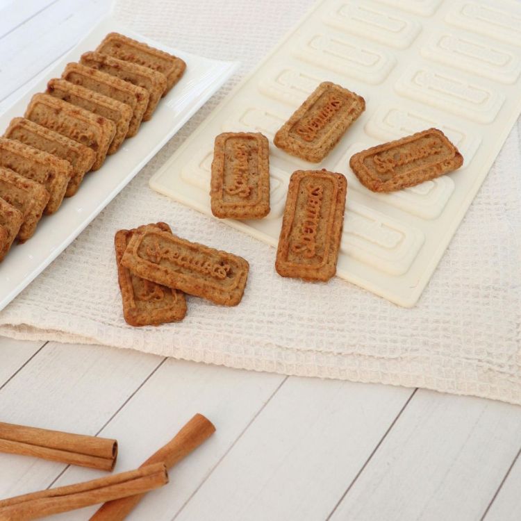 Scrap Cooking Moule à biscuits pour 12 spéculoos (Beige) - Panache (Koksijde)