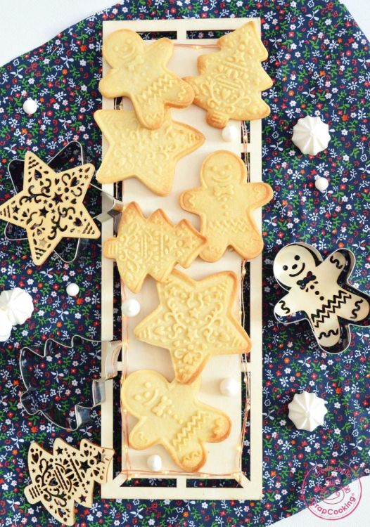 Scrap Cooking Uitsteekvormpje Kerstboom + stempel (Groen) - Panache (Koksijde)